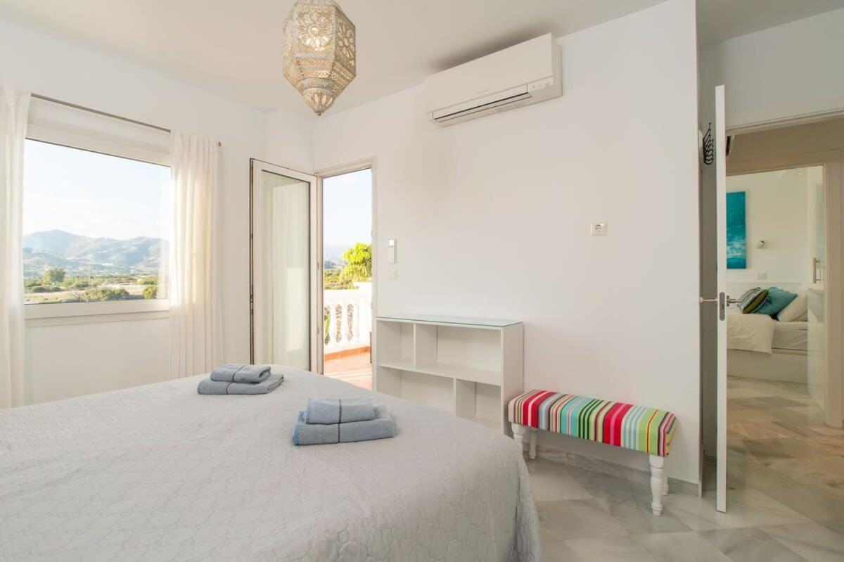 Stella Maris Apartment Nerja Exterior photo